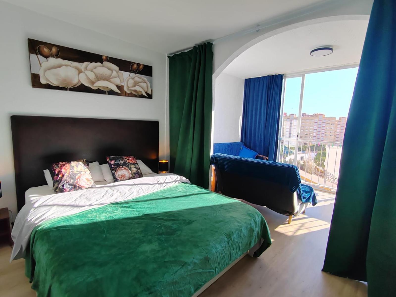 Apartment-Studio With View M&M Benidorm Exteriör bild